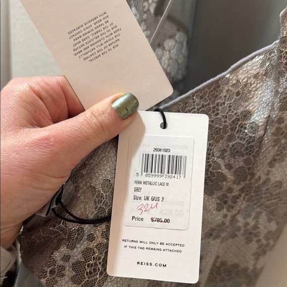 NWT REISS ITALIAN FABRIC FERN
FITTED LACE HALTER NECK MAXI DRESS SIZE 2 - Picture 11 of 12